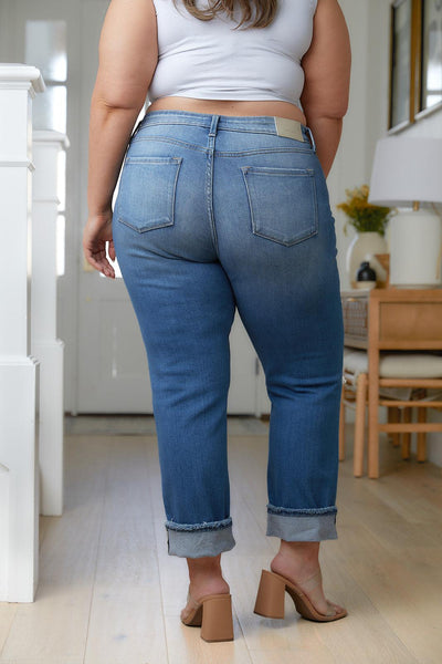 Belinda High Rise Distressed Straight Jeans - KASH'S BOUTIQUE