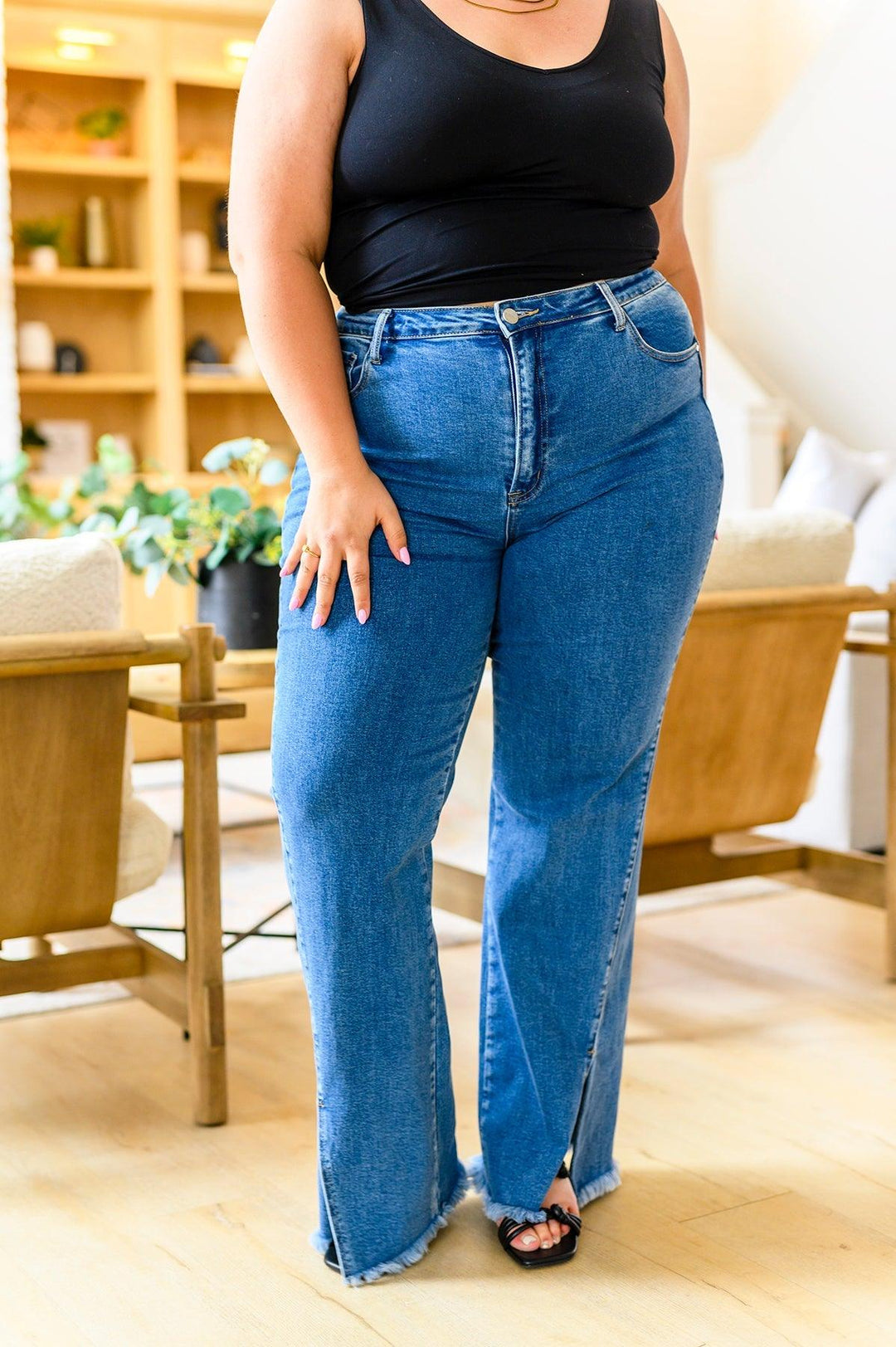 Caitlin High Rise Split Hem Straight Jeans - KASH'S BOUTIQUE