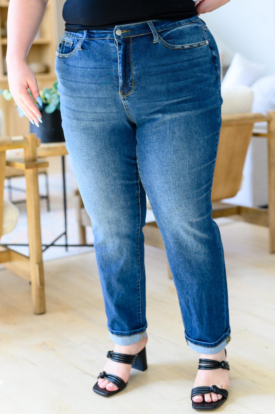 Downtown High Rise Boyfriend Jeans - KASH'S BOUTIQUE