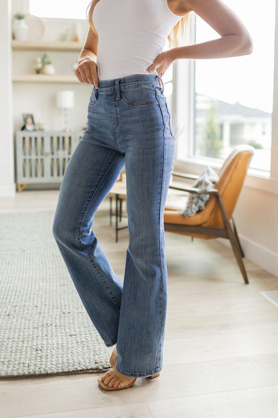 Paula High Rise Pull On Slim Jeans